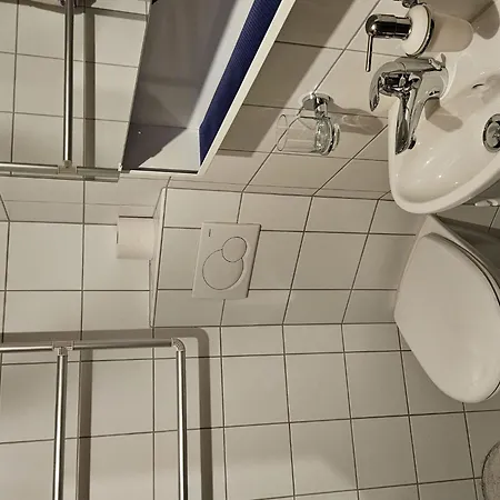 Burkhalter Appartement-fewo- Dusche Oder Bad- Wc 4-bettwohnung By Interhome Апартаменты Цвайзиммен